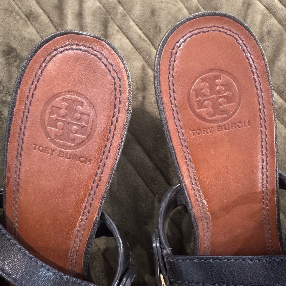 Tory Burch Black and Gold Leather Sandals - Picture 7 of 9